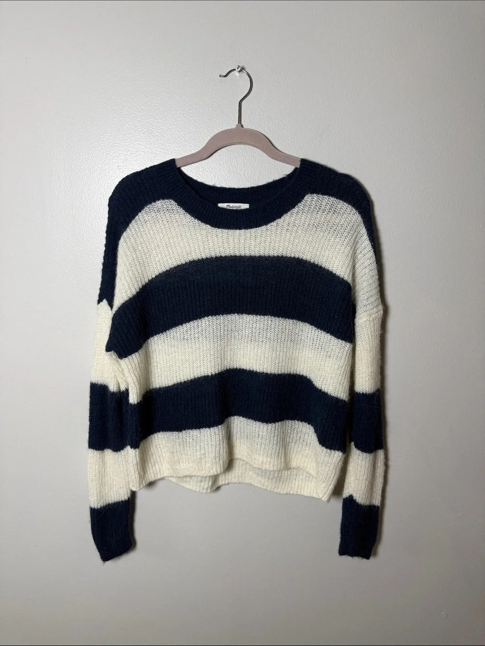 Madewell Navy and Cream Wide-Stripe Crewneck Sweater Size Medium